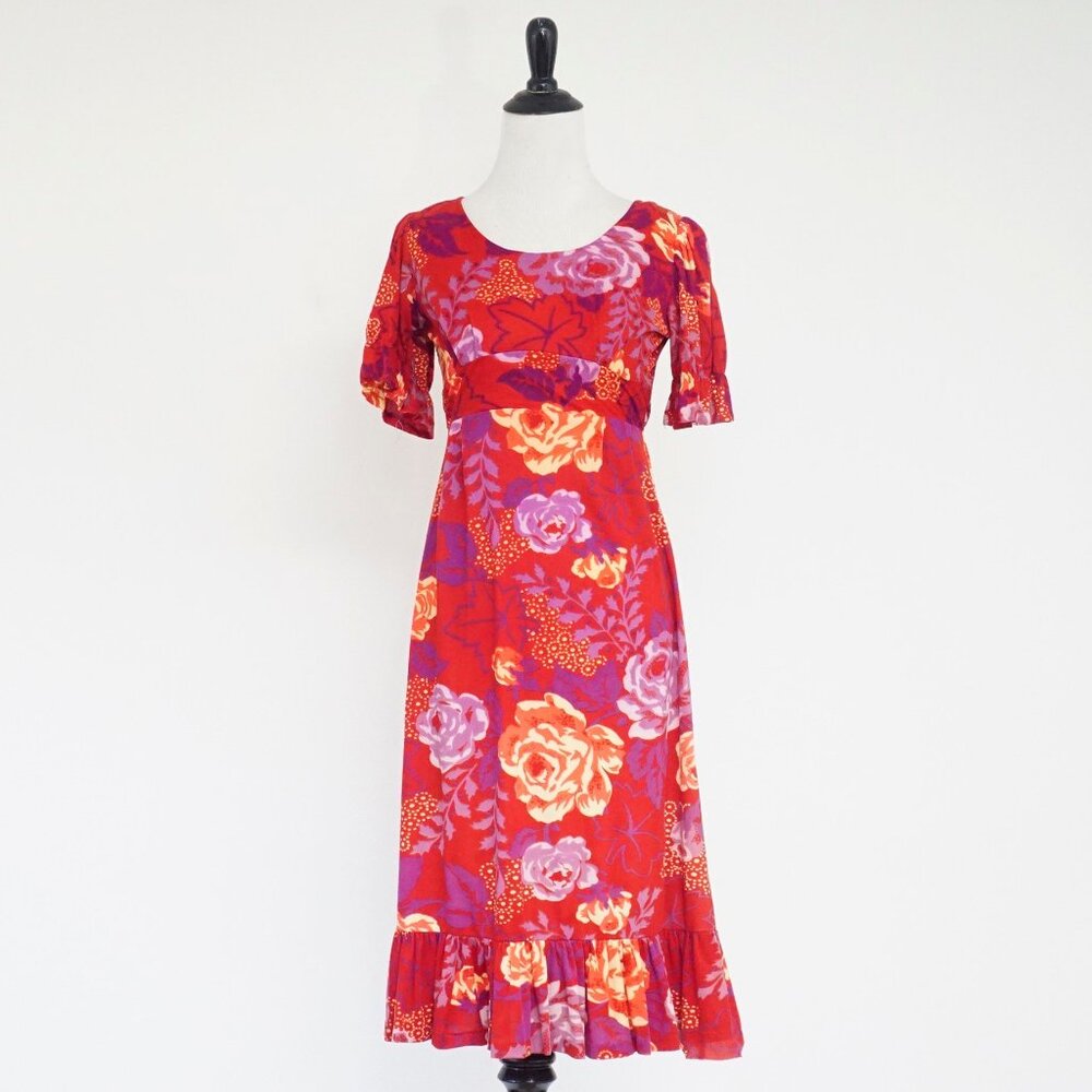 SALE Vintage 70s Red Rose Floral Print Short Sleeve Midi Dress XS Flaw